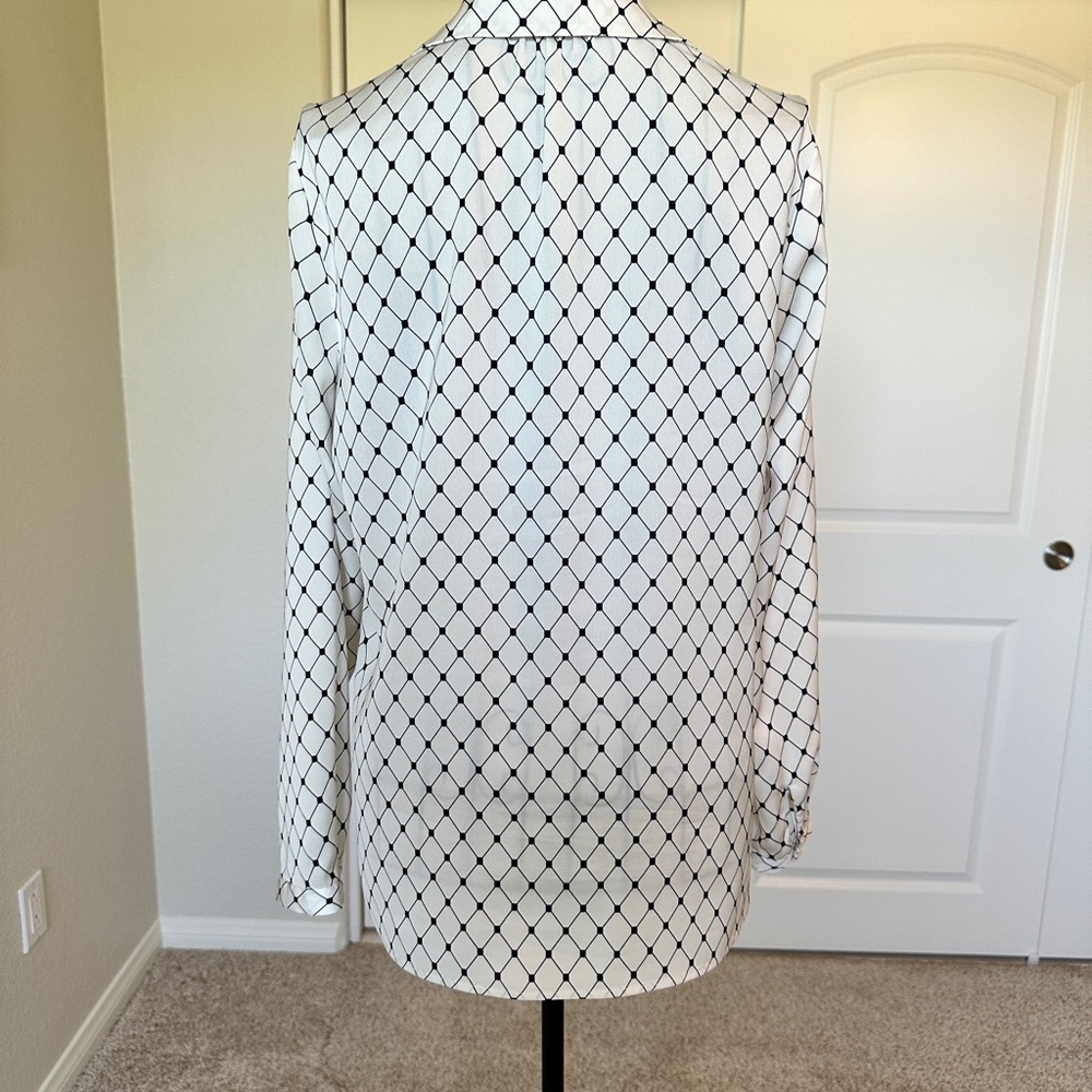 J. Crew Top - Picture 4 of 7